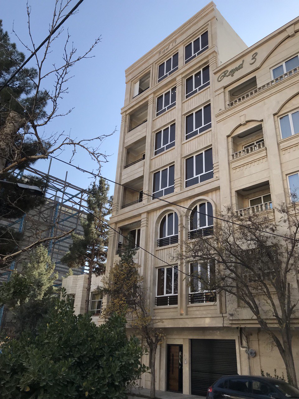 پروژه فلاحی 8 - نمای مدرن ساختمان