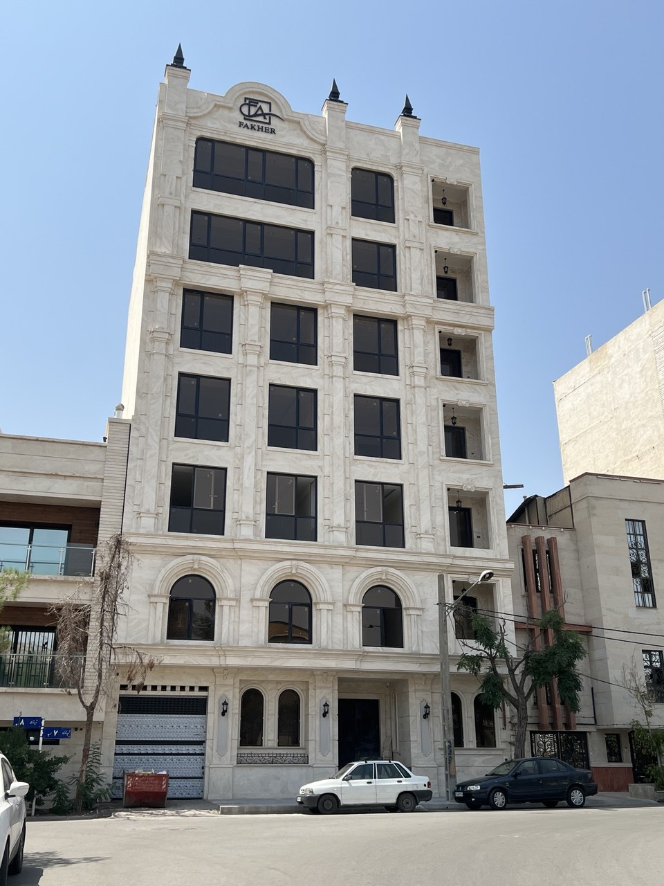 پروژه شریف - لابی مدرن